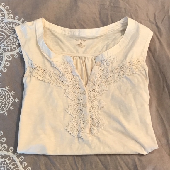 Women’s Top - Picture 7 of 12